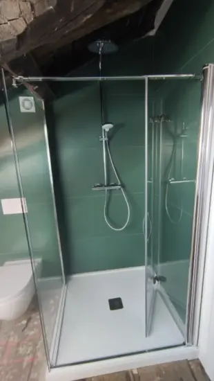 Cambiar la Bañera por un Plato de Ducha en Asturias