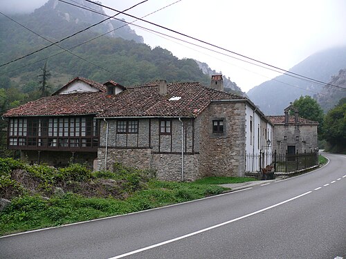 Vista de Belmonte de Miranda, Asturias