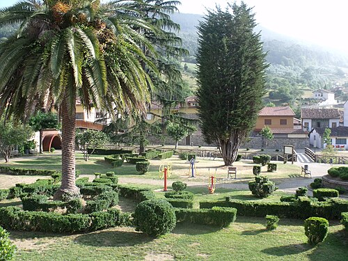Vista de Salas, Asturias