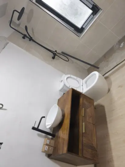 Baño para ostomizados: cómo adaptarlo en casa o en tu local